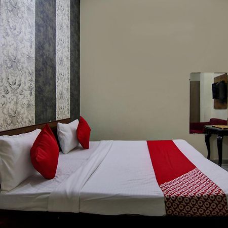 Hotel Yash House Νέο Δελχί Εξωτερικό φωτογραφία