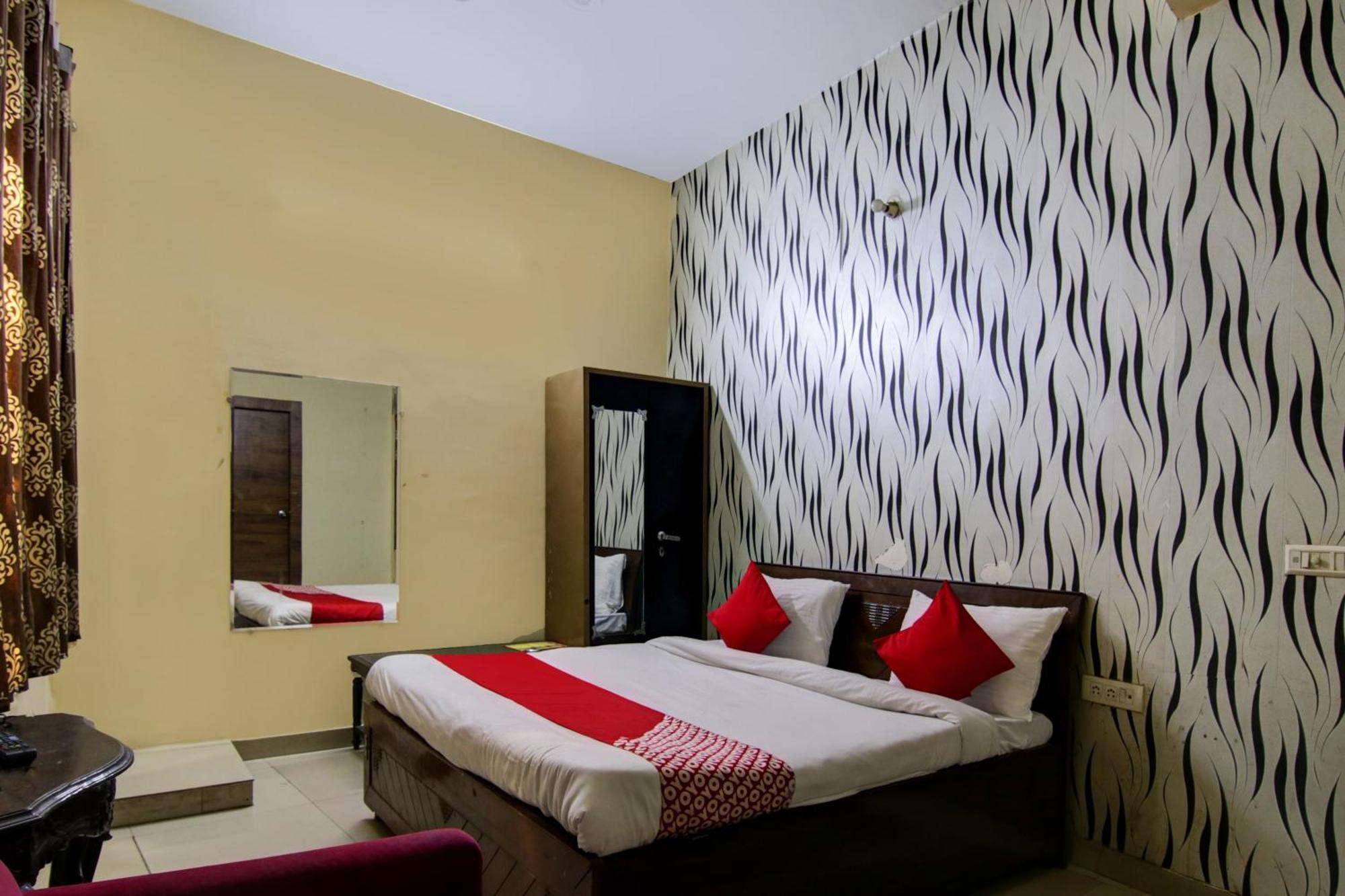 Hotel Yash House Νέο Δελχί Εξωτερικό φωτογραφία