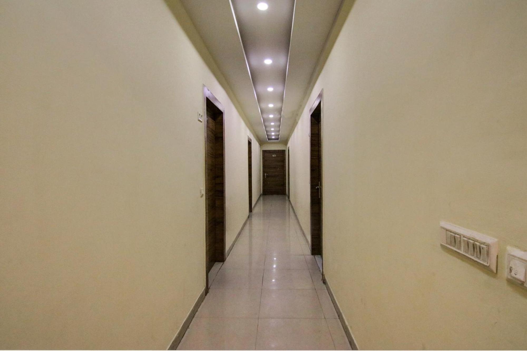Hotel Yash House Νέο Δελχί Εξωτερικό φωτογραφία