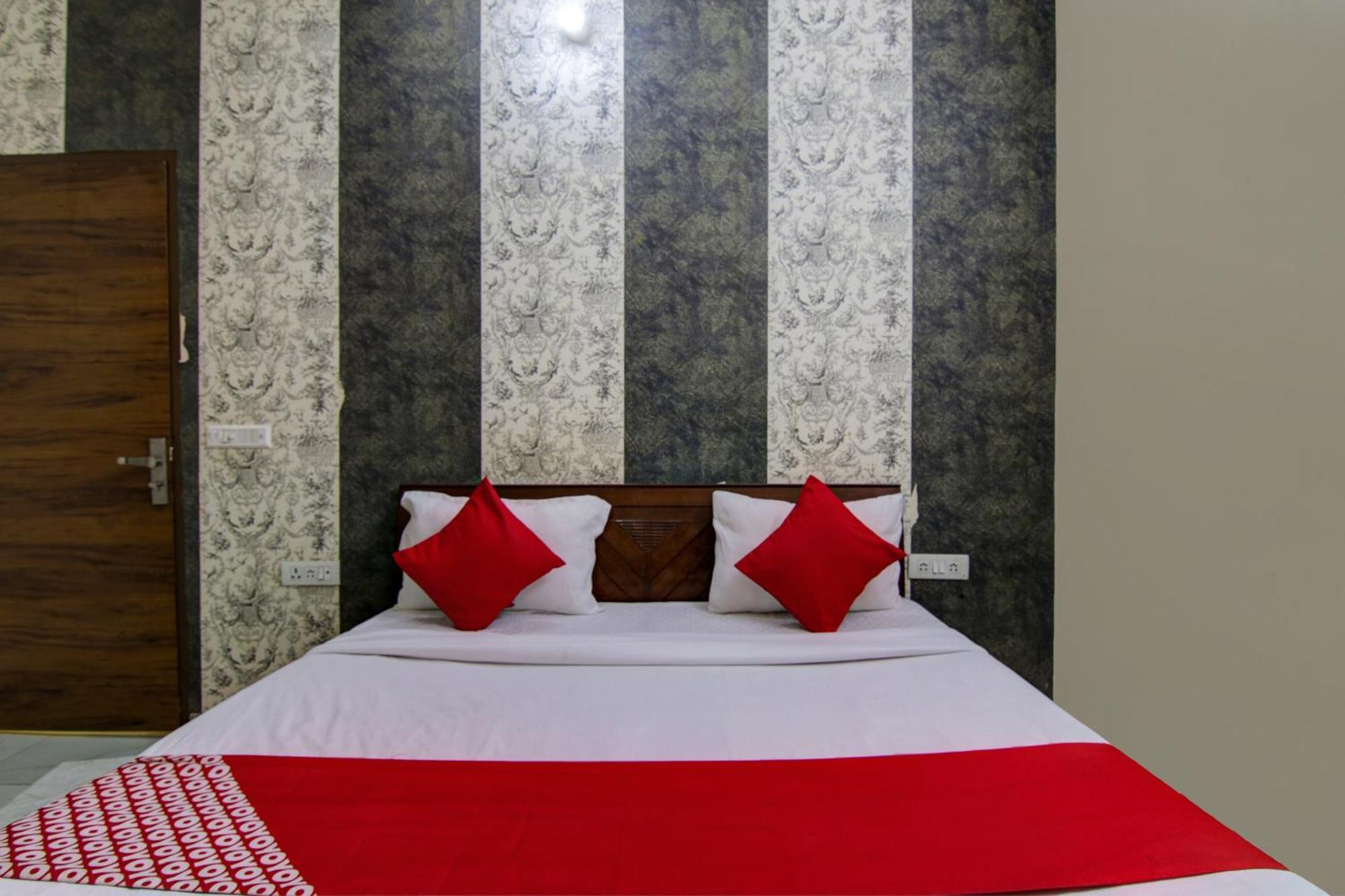 Hotel Yash House Νέο Δελχί Εξωτερικό φωτογραφία