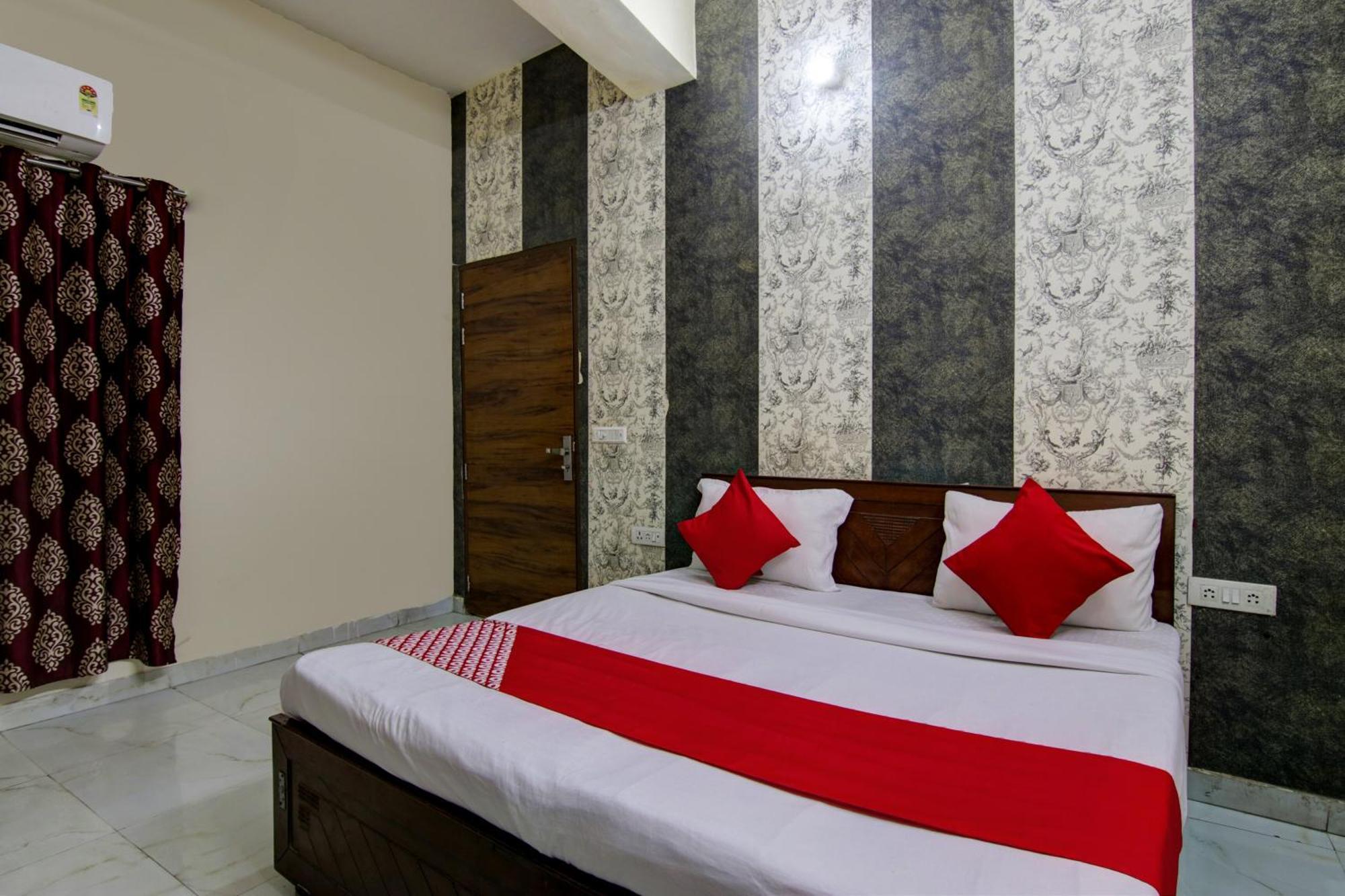 Hotel Yash House Νέο Δελχί Εξωτερικό φωτογραφία
