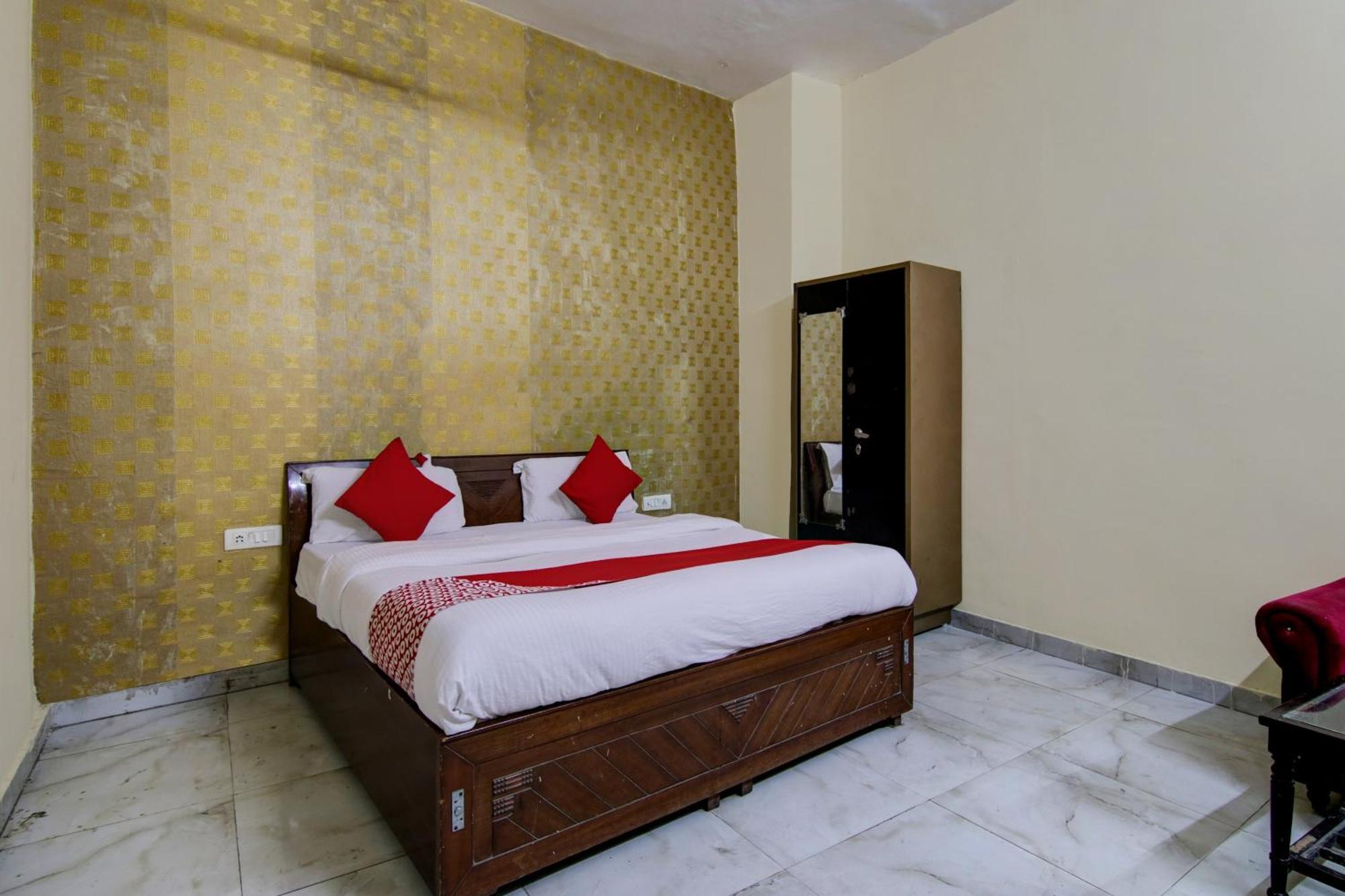 Hotel Yash House Νέο Δελχί Εξωτερικό φωτογραφία