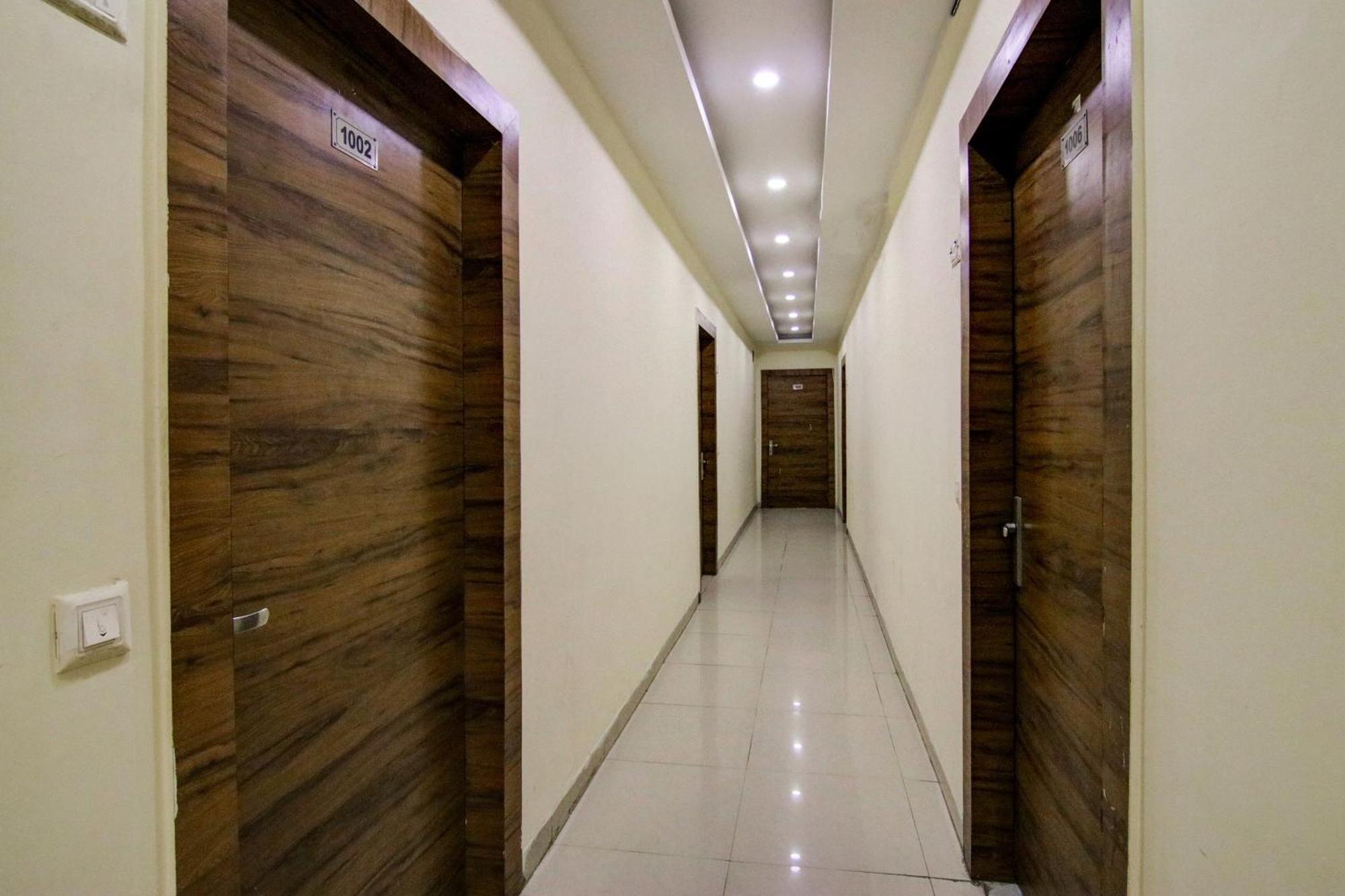 Hotel Yash House Νέο Δελχί Εξωτερικό φωτογραφία